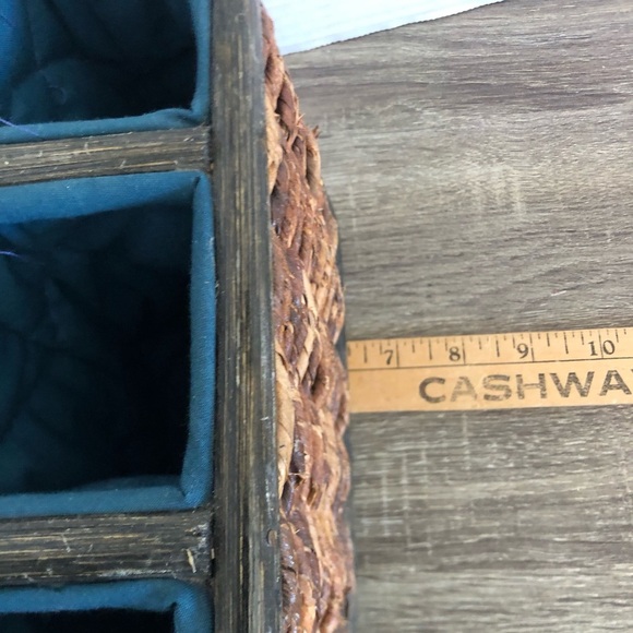 Vtg Woven Utensil Caddy with Quilted Lining - Picture 6 of 9